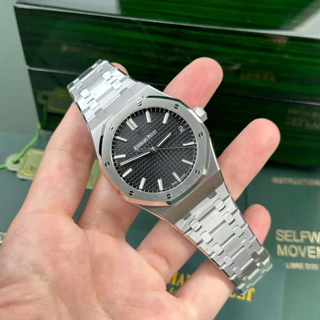 Super-Clone-Audemars-Piguet-Royal-Oak-15500ST.OO_.1220ST.03-41mm-3