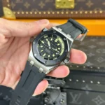 Super-Clone-Audemars-Piguet-Royal-Oak-Offshore-Diver-15720ST-42mm-Black-Dial-4