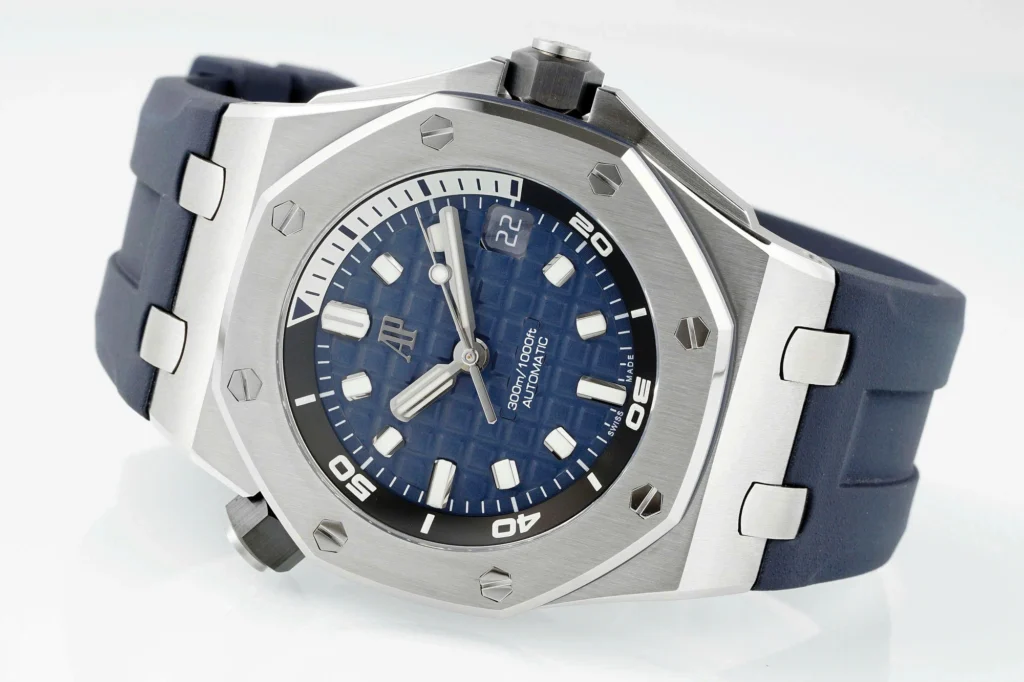 Super-Clone-Audemars-Piguet-Royal-Oak-Offshore-Diver-15720ST-42mm-Blue-Dial-5