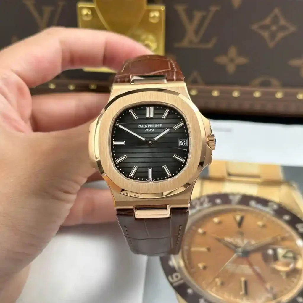 Super-Clone-Patek-Philippe-Nautilus-5711R-001-Gray-Dial-2