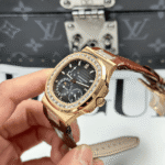 Super-Clone-Patek-Philippe-Nautilus-5724R-001-40mm-–-Customize-Diamod-5
