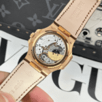 Super-Clone-Patek-Philippe-Nautilus-5724R-001-40mm-–-Customize-Diamod-7