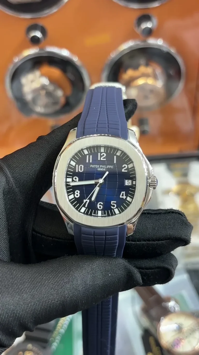 Aquanaut, blue dial