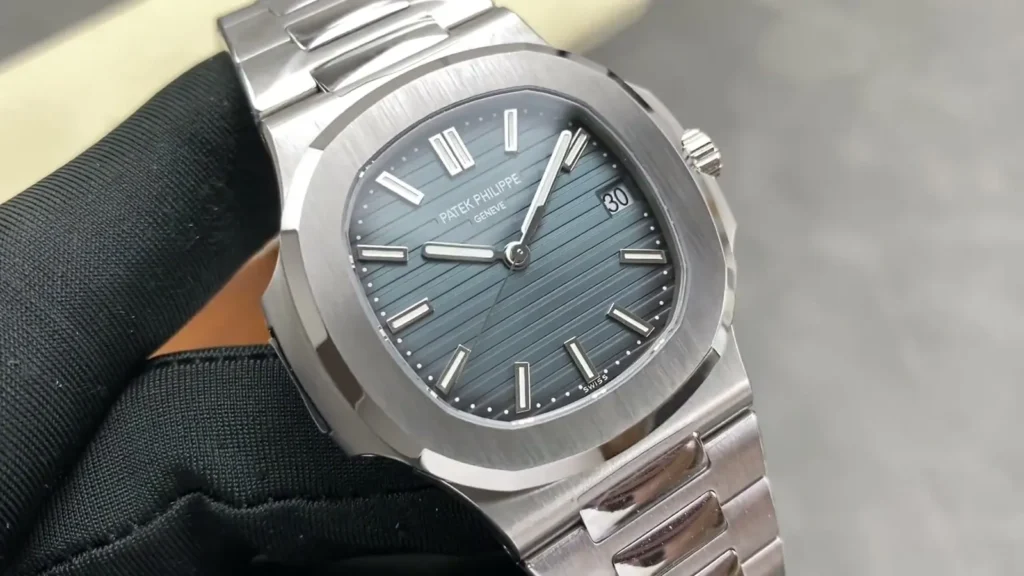 Nautilus, blue dial